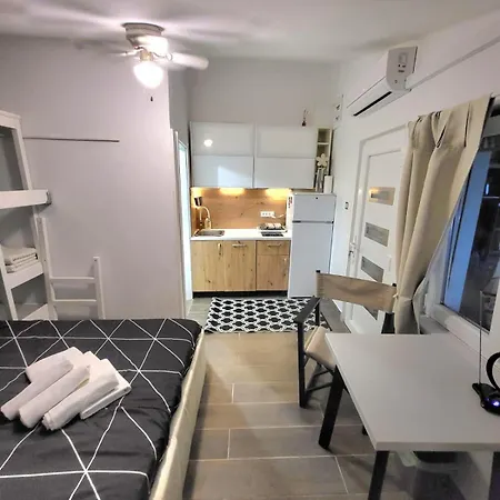 Apartment Studio Apartman Diklo *