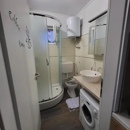 Apartment Studio Apartman Diklo